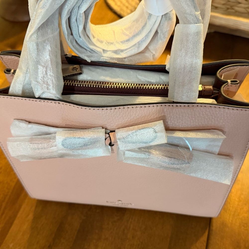 Kate Spade Blush Pink Hayes Satchel with Bow Detail and Matching Wallet - Picture 5 of 8